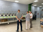 Глава Нерехтского района осмотрел успешные предприятия швейного и деревообрабатывающего секторов